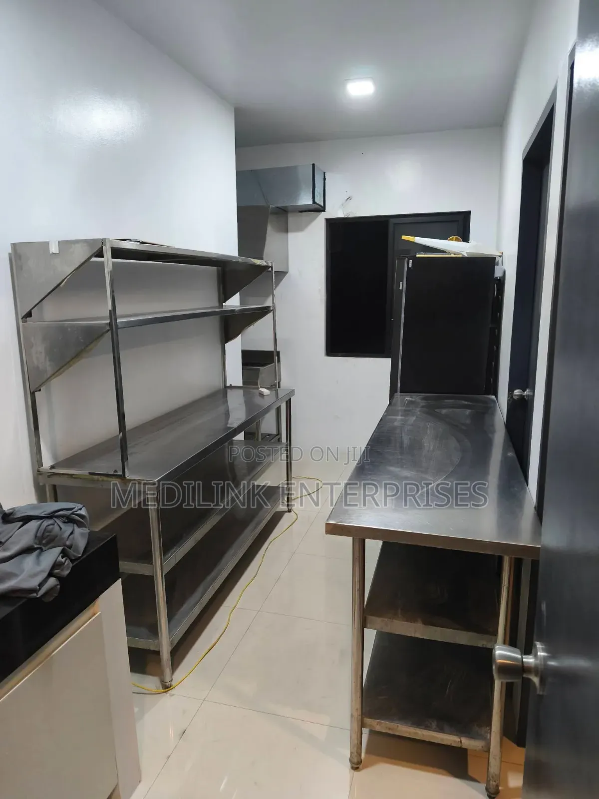 Customized Stainless Steel Storage Racks +Prep Tables