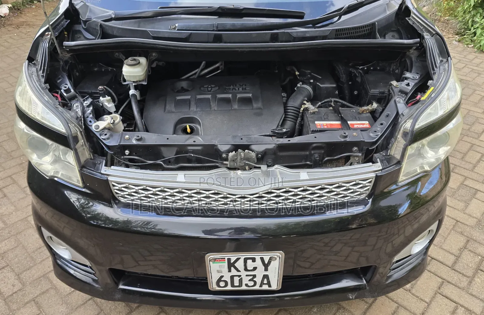 Toyota Voxy 2013 Black