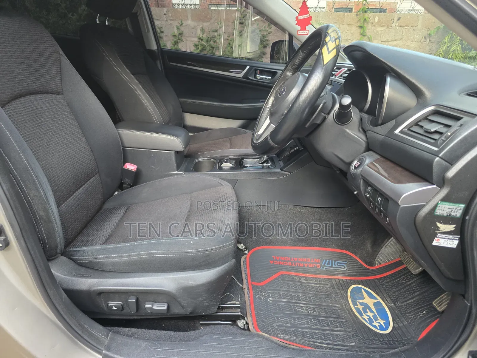 Subaru Outback 2016 Gray