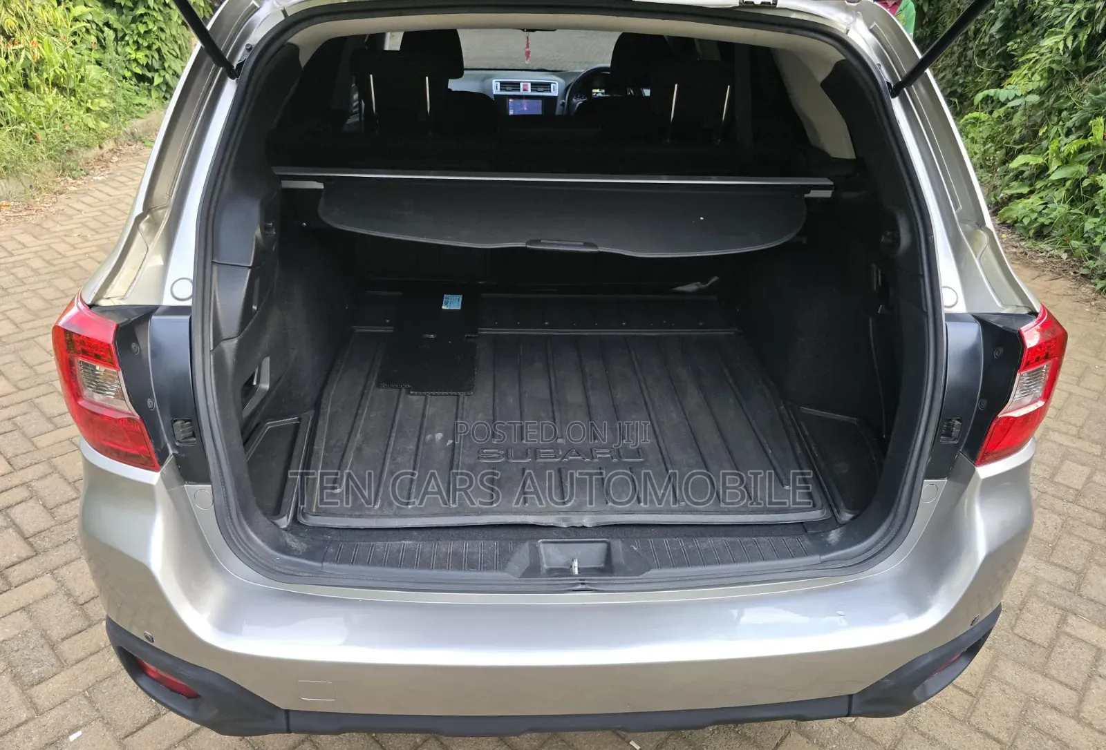 Subaru Outback 2016 Gray