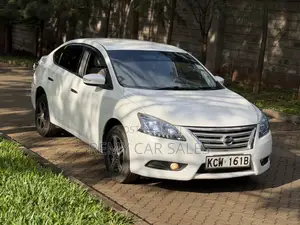 Nissan Bluebird 2013 White