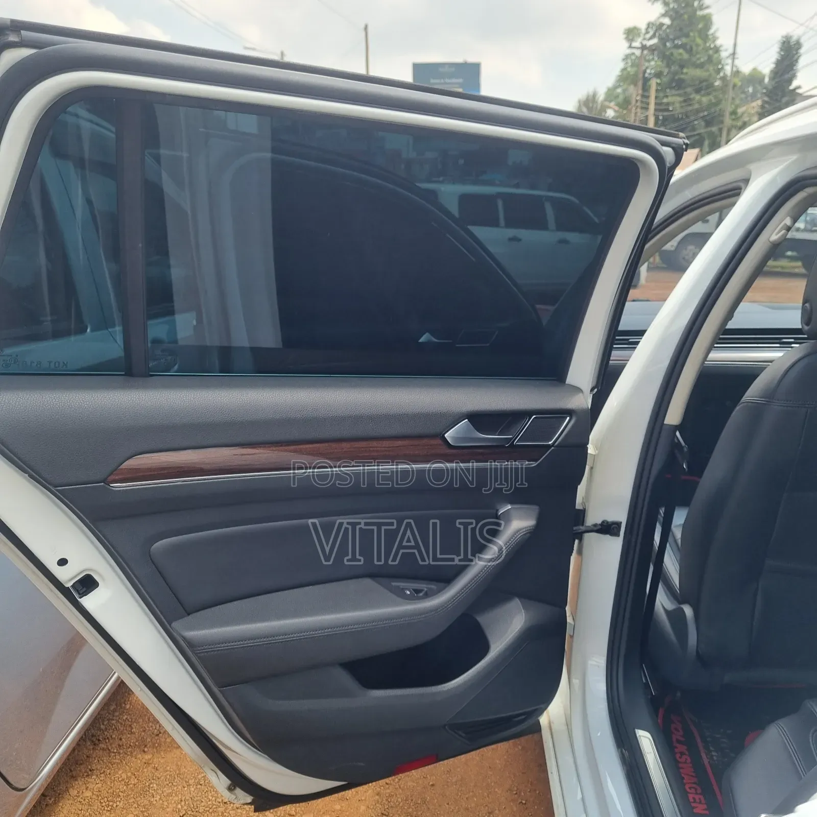 Volkswagen Passat 2017 White