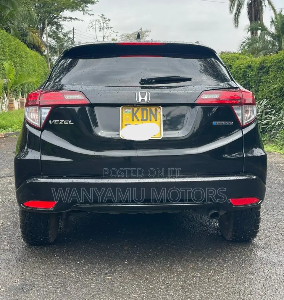 Honda Vezel 2016