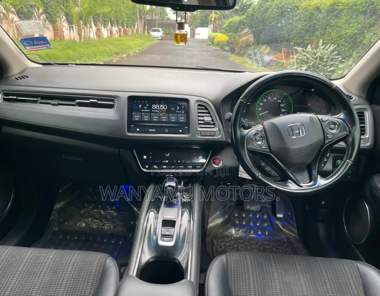 Honda Vezel 2016