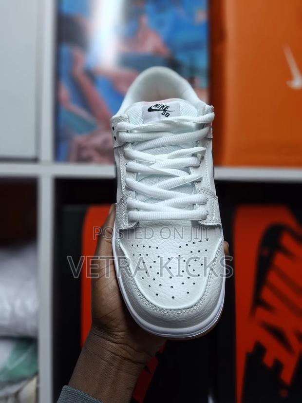 Jordan 1 Low Cut Black White - thumbnail 2
