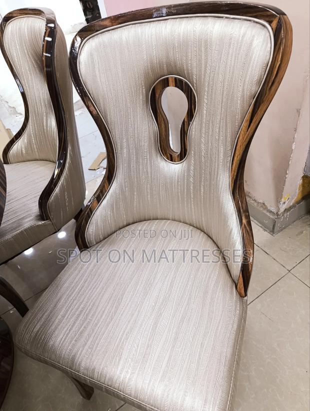 Executive Round 6-Seater Dining Table Set. Countrywide Delivery!  - thumbnail 8