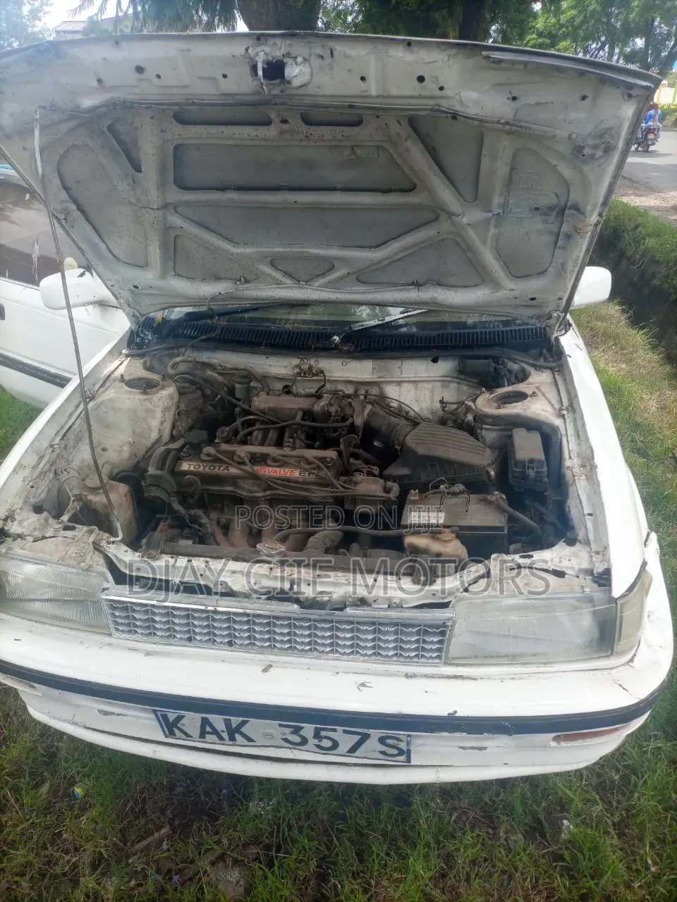 Toyota Corona 2001 White