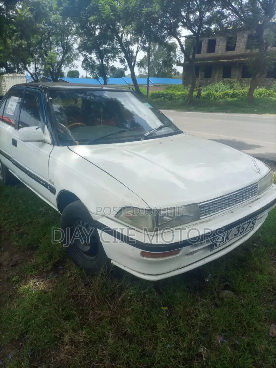 Toyota Corona 2001 White