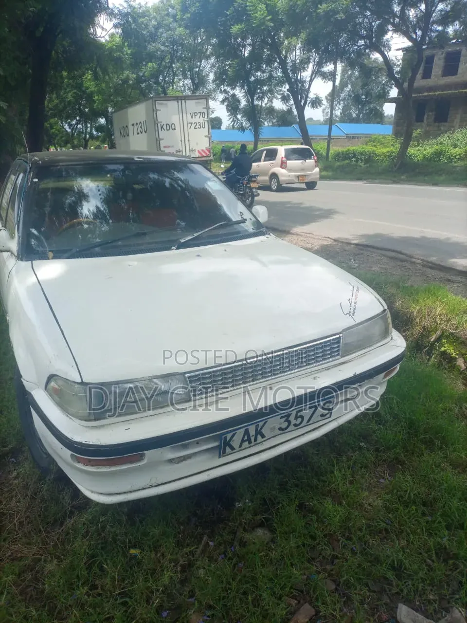 Toyota Corona 2001 White