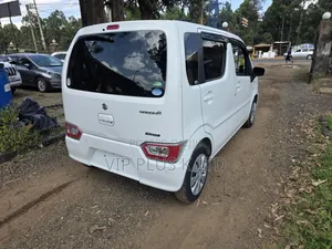 Suzuki Wagon R 660 Hybrid FWD 2020 White
