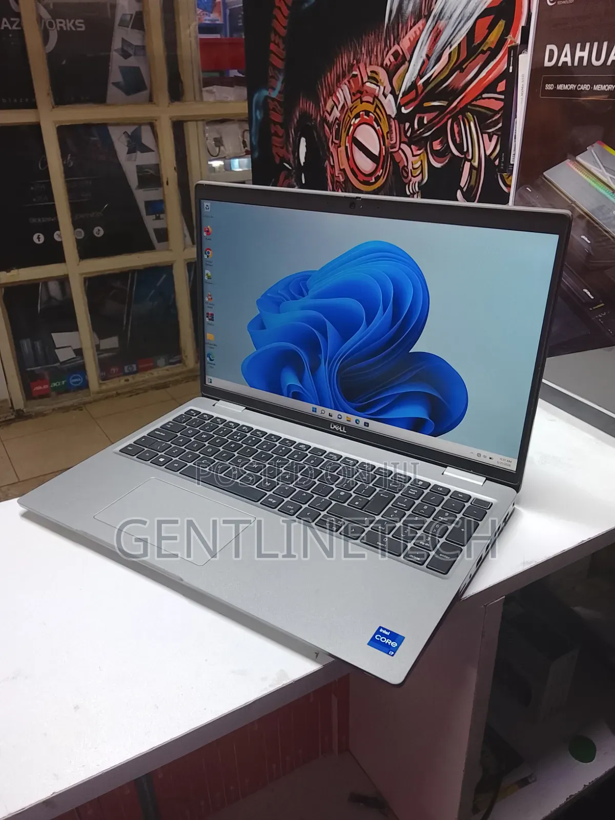 Laptop Dell Latitude 5520 8GB Intel Core i7 HDD 500GB