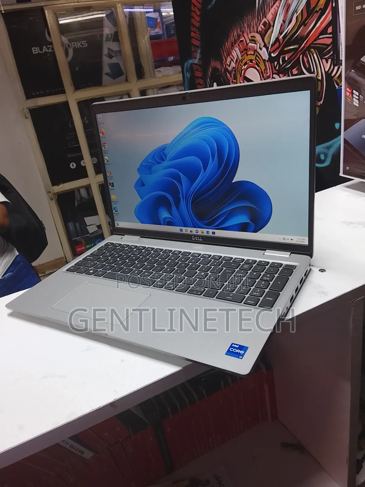 Laptop Dell Latitude 5520 8GB Intel Core i7 HDD 500GB