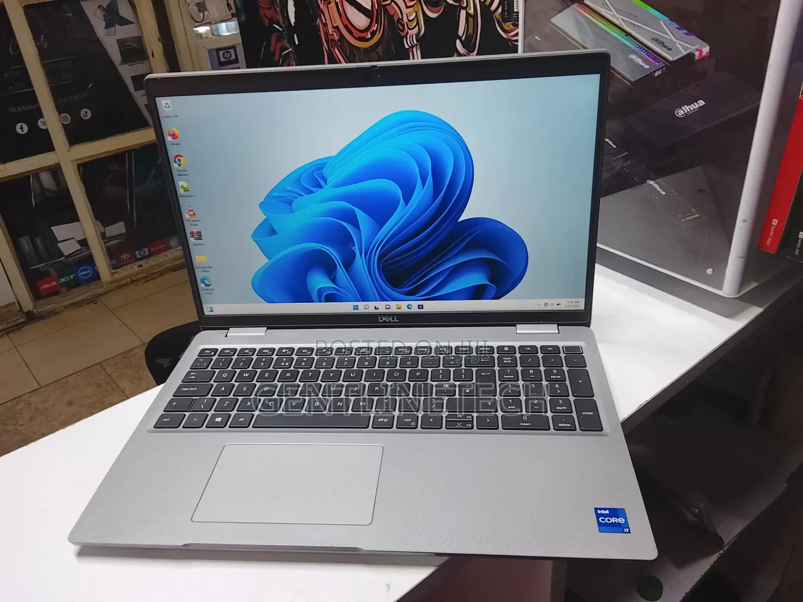 Laptop Dell Latitude 5520 8GB Intel Core i7 HDD 500GB