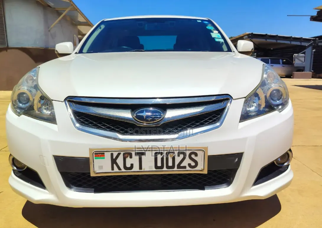 Subaru Legacy 2012 White