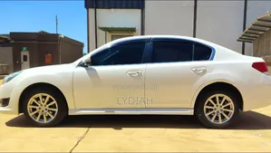 Subaru Legacy 2012 White
