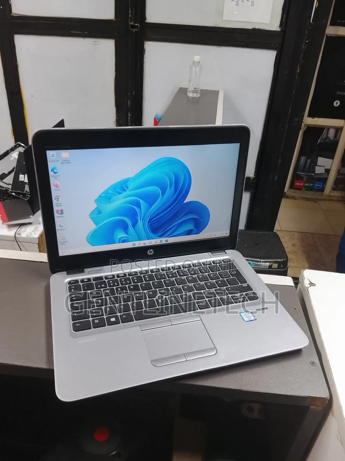 Laptop HP EliteBook 820 G3 8GB Intel Core i5 SSD 256GB