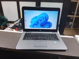 Laptop HP EliteBook 820 G3 8GB Intel Core i5 SSD 256GB
