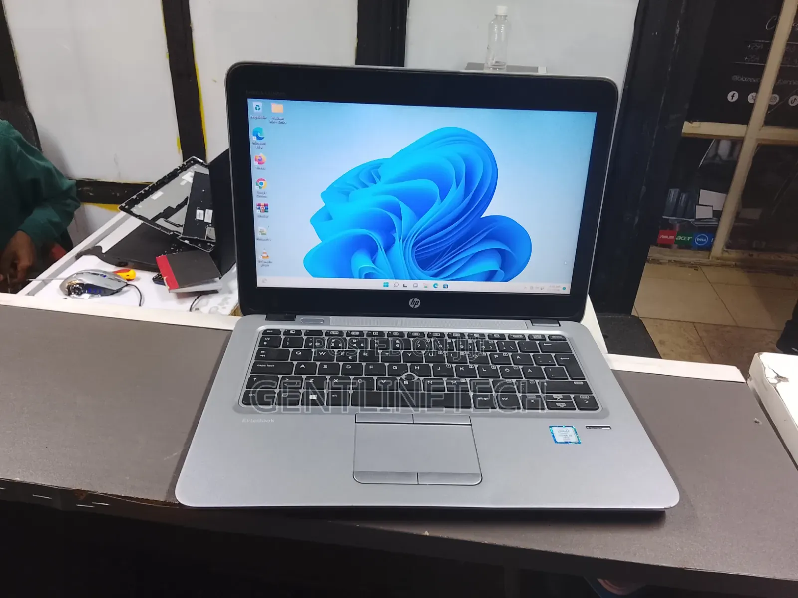 Laptop HP EliteBook 820 G3 8GB Intel Core i5 SSD 256GB
