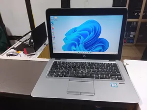 Laptop HP EliteBook 820 G3 8GB Intel Core i5 SSD 256GB