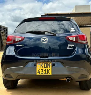 Mazda Demio 2016 Black
