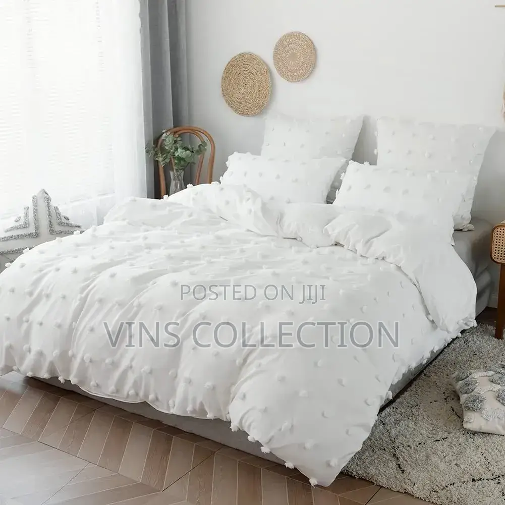 *Luxury Tufted Dot Design Duvet Cover Set