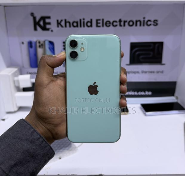 Apple iPhone 11 128 GB Green - thumbnail 2