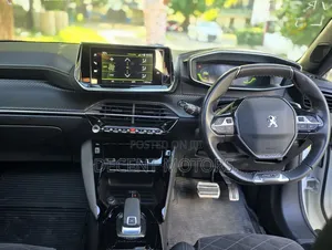 Peugeot 2008 1.2 PureTech (155 Hp) 2020 White