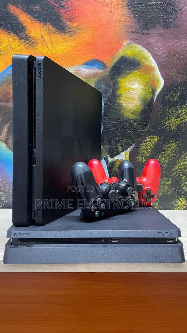 Sony Ps4 Slim Console 1tb Chipped 10 Games
