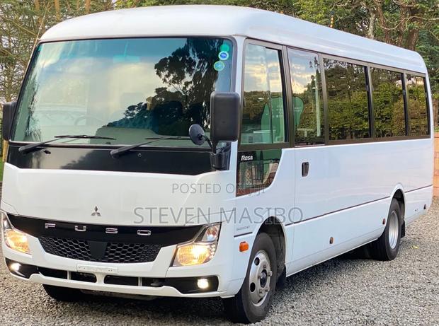 Mitsubishi Fuso Rosa 2019 White