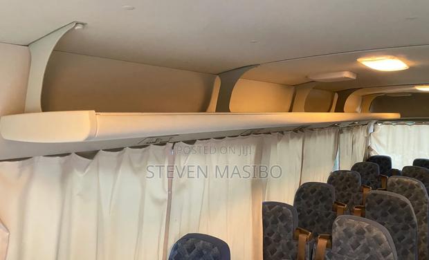 Mitsubishi Fuso Rosa 2019 White - thumbnail 16