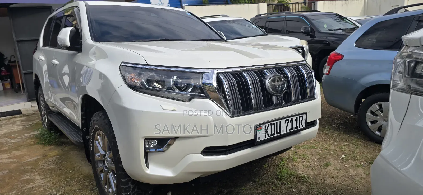Toyota Land Cruiser Prado 2019 White
