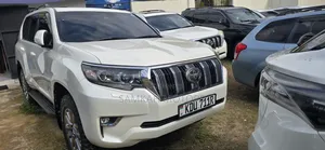 Toyota Land Cruiser Prado 2019 White