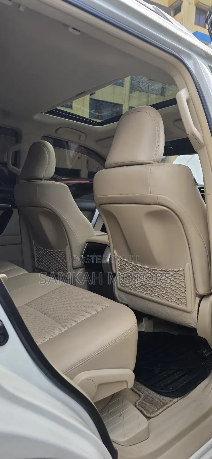 Toyota Land Cruiser Prado 2019 White