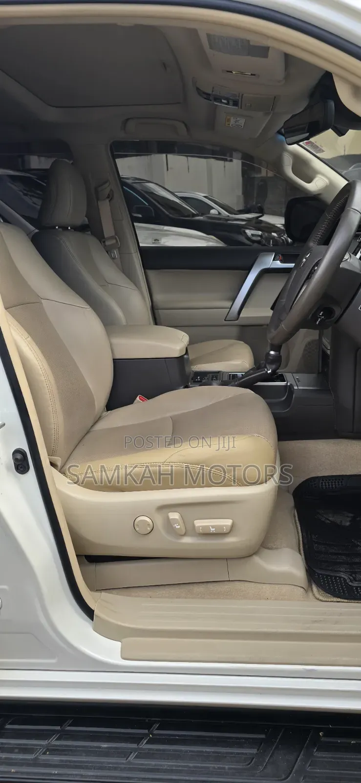 Toyota Land Cruiser Prado 2019 White