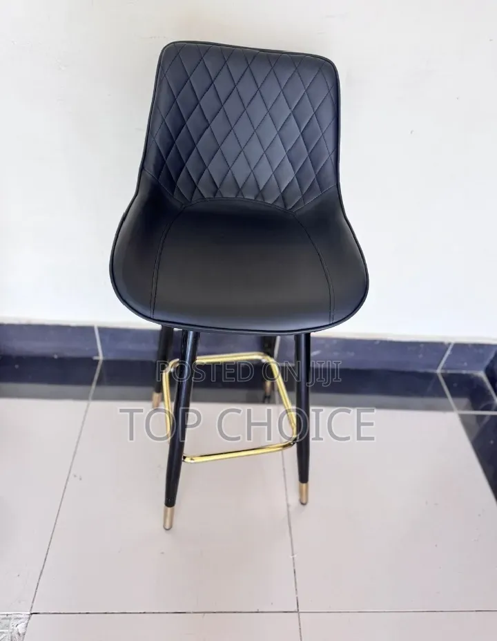 Counter Chair, Rotating Seat Area