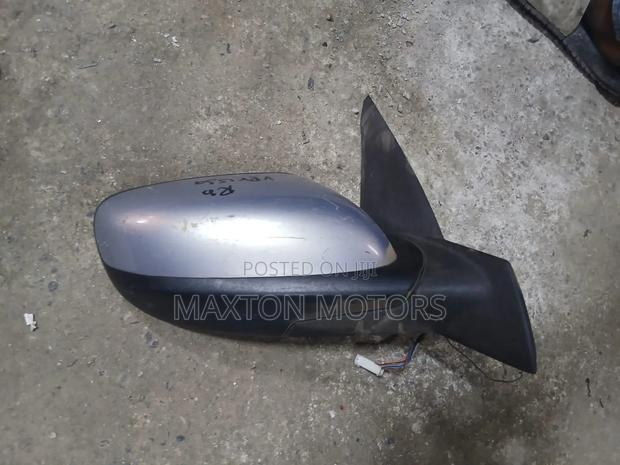 Mazda Verisa Sidemirror - thumbnail 2