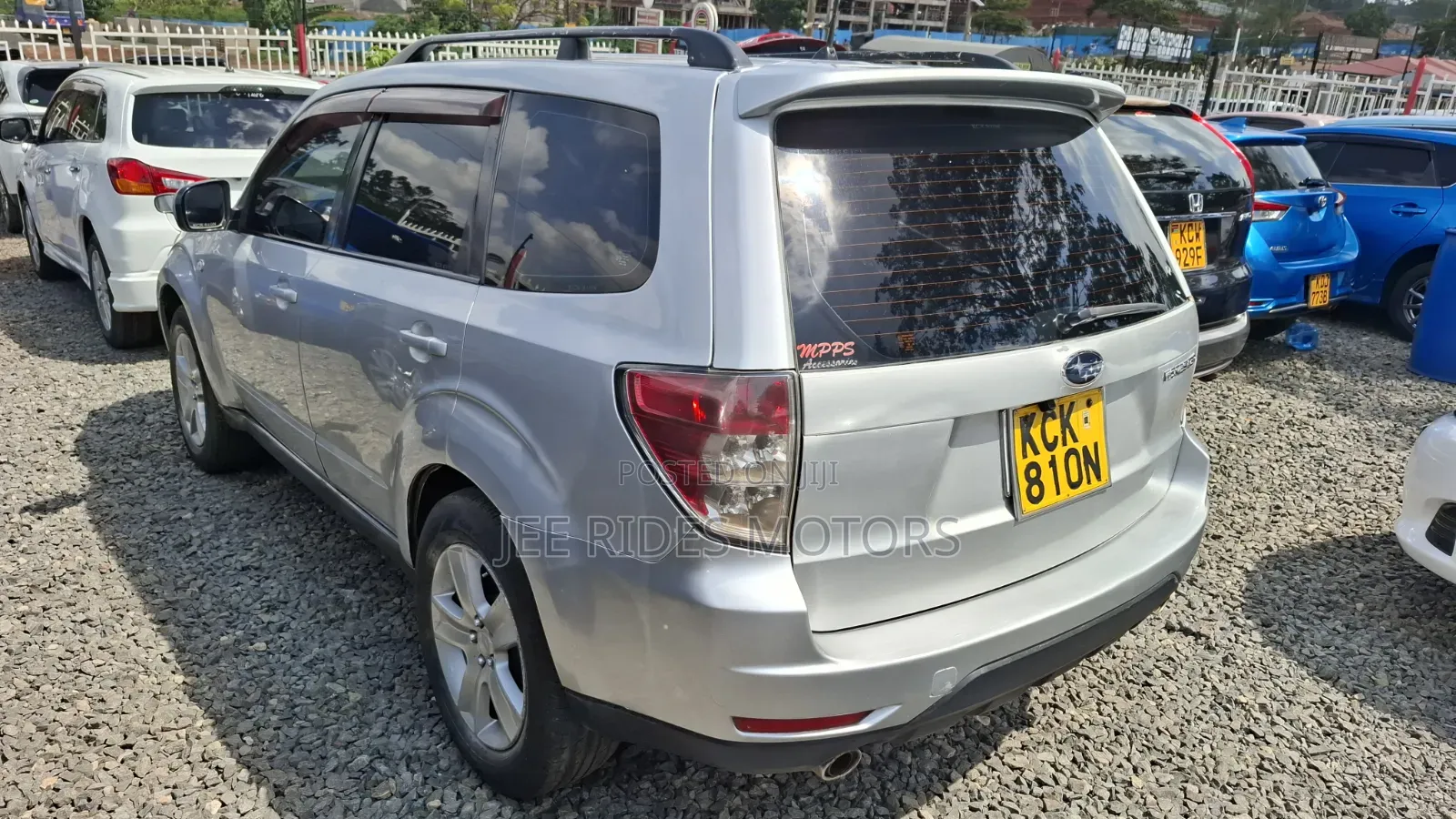 Subaru Forester 2.0D X 2010 Silver