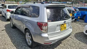 Subaru Forester 2.0D X 2010 Silver