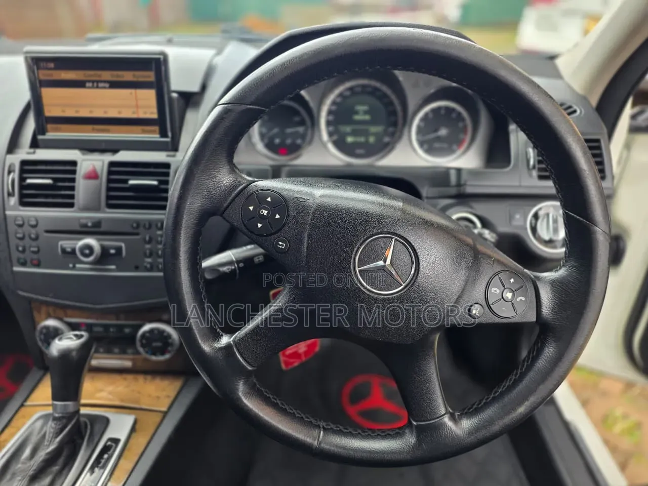 Mercedes-Benz C200 2011 White