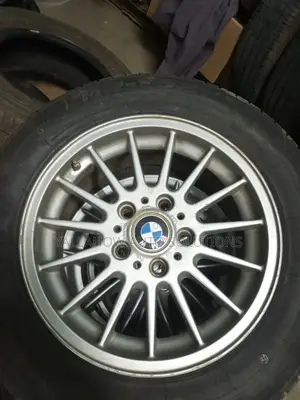 16 Inch BMW Oem Second Hand Rims for Sale in Nairobi