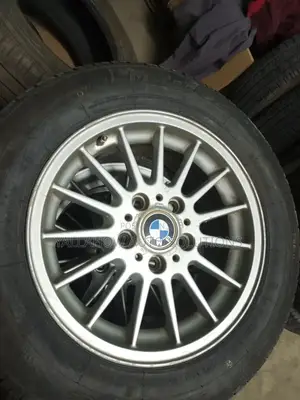 16 Inch BMW Oem Second Hand Rims for Sale in Nairobi