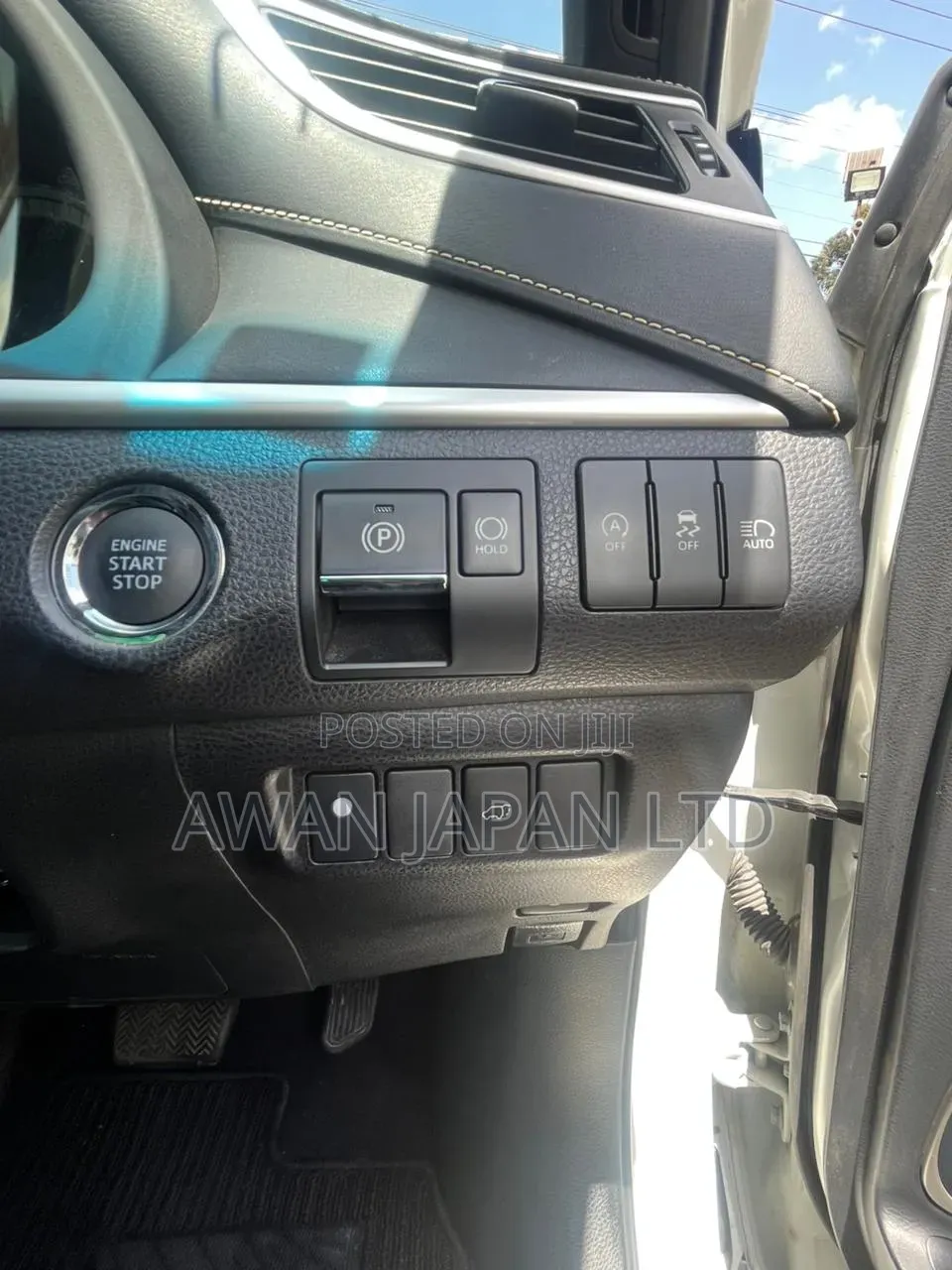 Toyota Harrier 2019 White