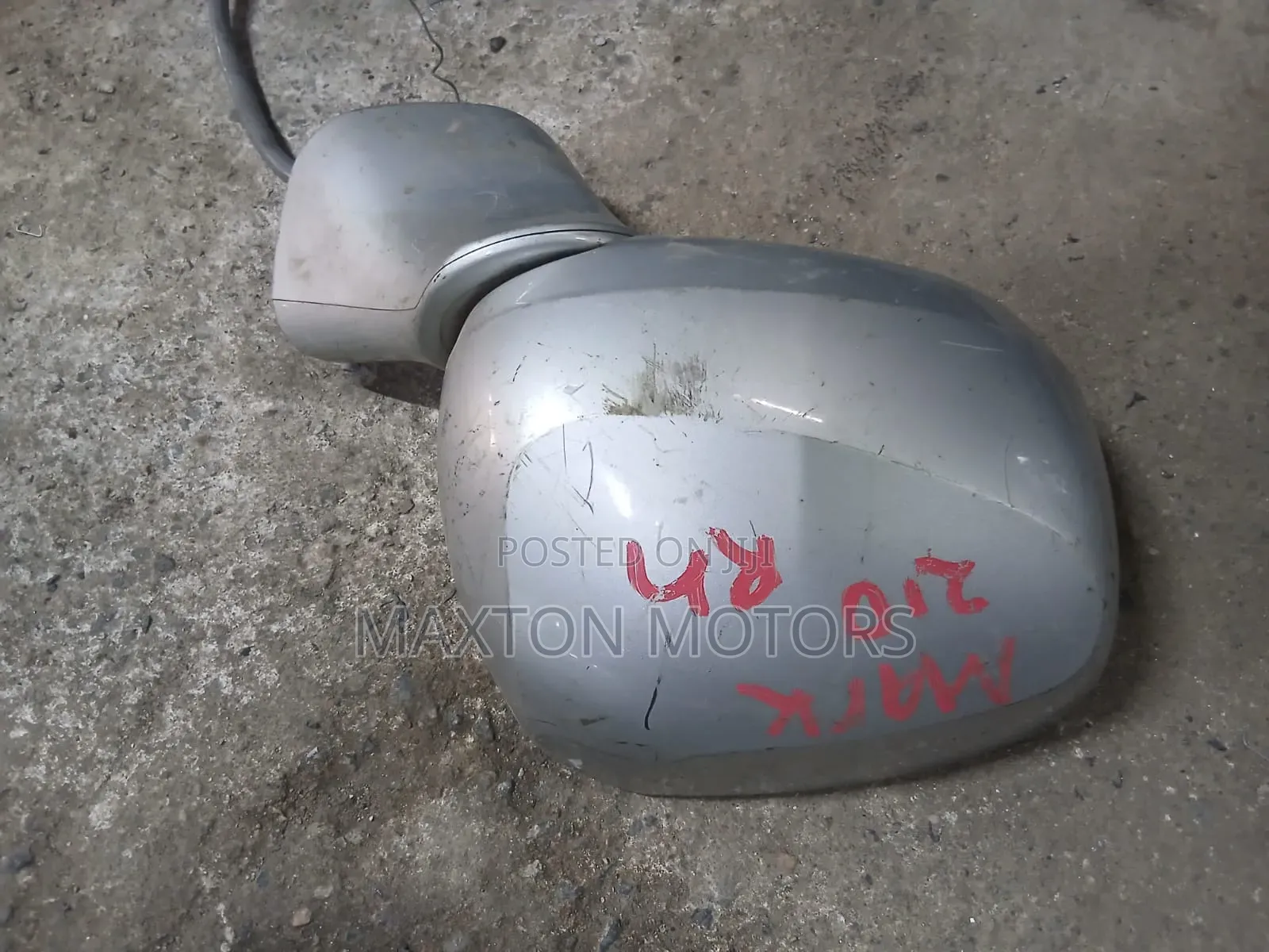 Toyota Mark Zio Sidemirror