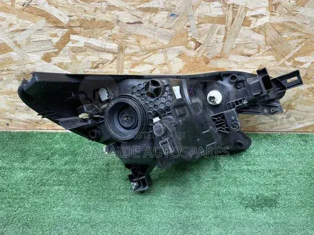 Nissan Note 2012/2013 Headlights Xenon