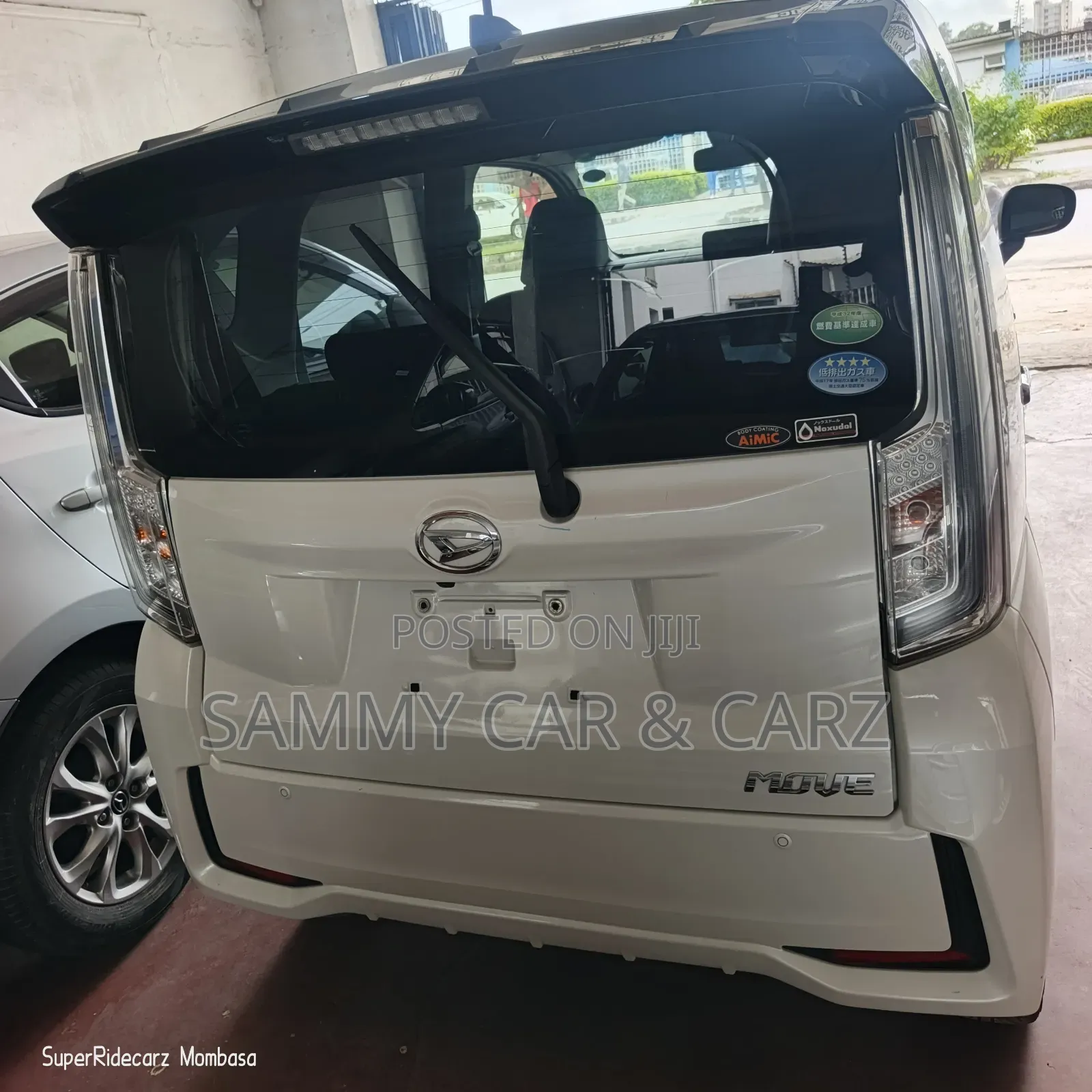 Daihatsu Move 2019 White