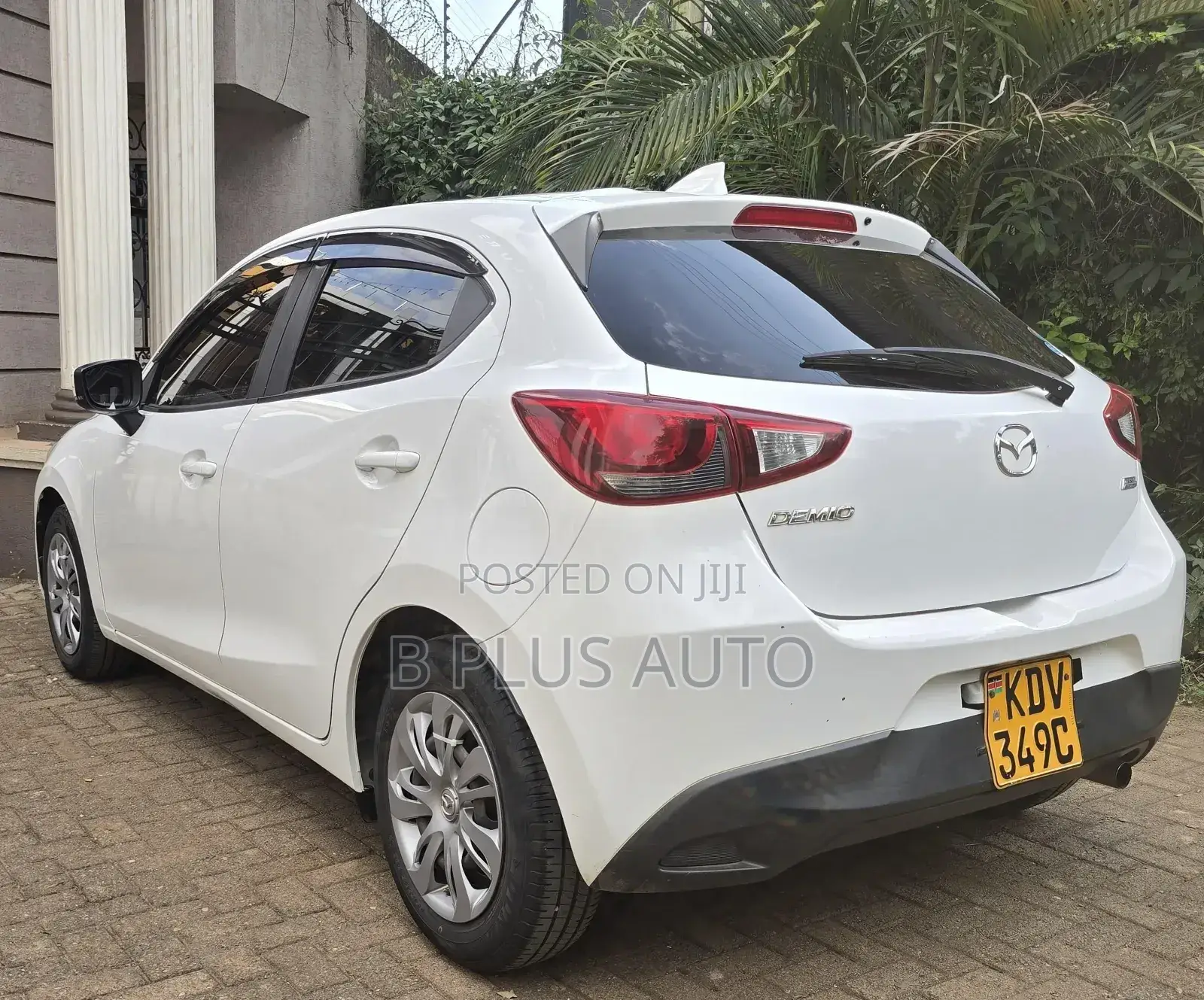 Mazda Demio 2018 White