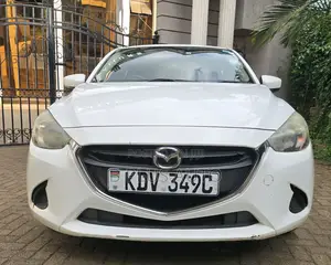 Mazda Demio 2018 White