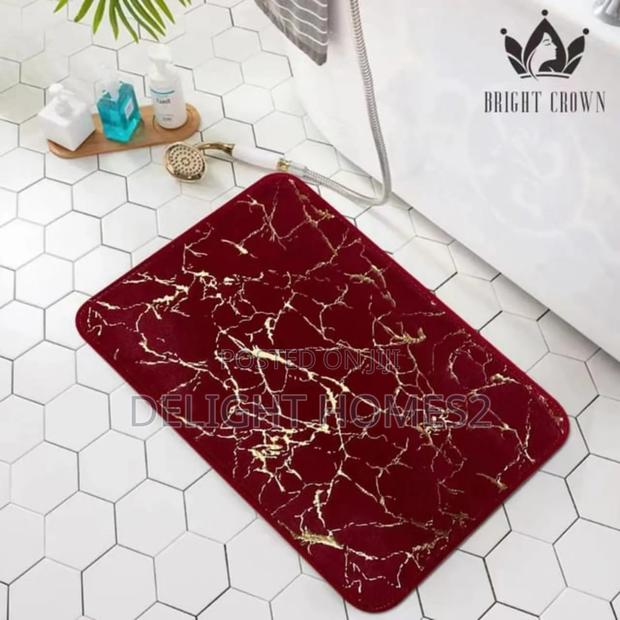 Fur Floor Bath Mat - main view