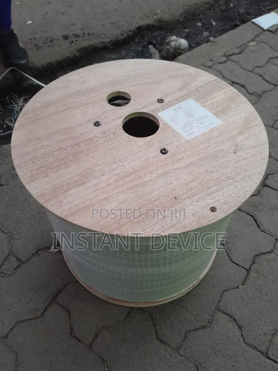 1km Outdoor FTTH Optical Fiber Drop Cable Gjyxch-2c