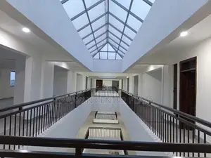 Commercial Space To Let